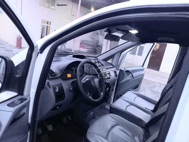 Mercedes Vito 115 2004, 130,000 km - 2.2 l - Ucar