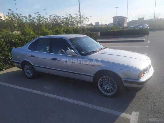 BMW 520 1990, 260,000 km - 0.2 l - Bakı