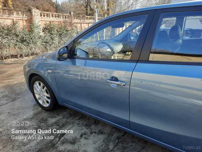 Hyundai i30 2007, 175,000 km - 1.6 l - Mingəçevir
