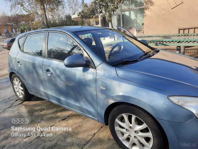 Hyundai i30 2007, 175,000 km - 1.6 l - Mingəçevir