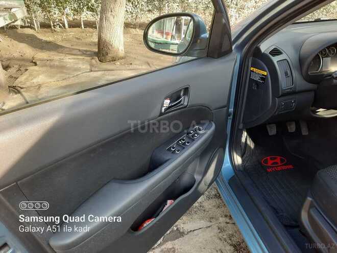 Hyundai i30 2007, 175,000 km - 1.6 l - Mingəçevir