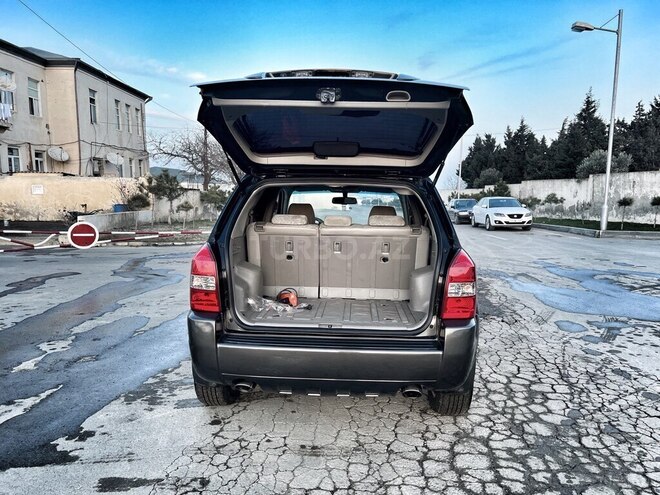 Hyundai Tucson 2006, 240,000 km - 2.0 l - Bakı