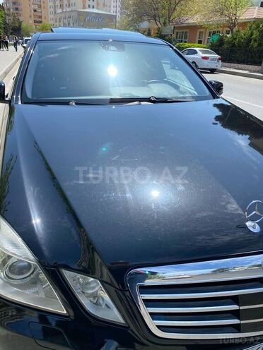Mercedes E 350 2009, 233,000 km - 3.5 l - Bakı