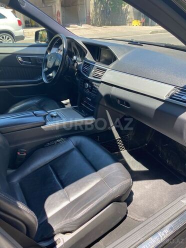Mercedes E 350 2009, 233,000 km - 3.5 l - Bakı