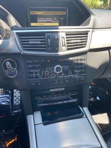 Mercedes E 350 2009, 233,000 km - 3.5 l - Bakı