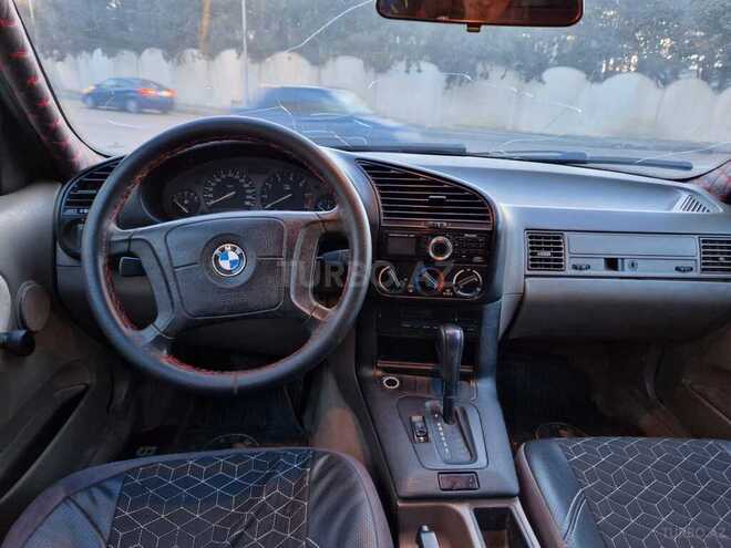 BMW 320 1993, 300,000 km - 2.0 l - Bakı