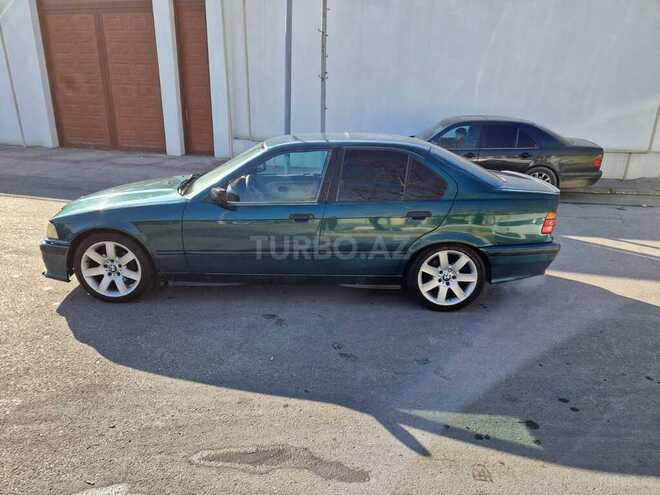 BMW 320 1993, 300,000 km - 2.0 l - Bakı