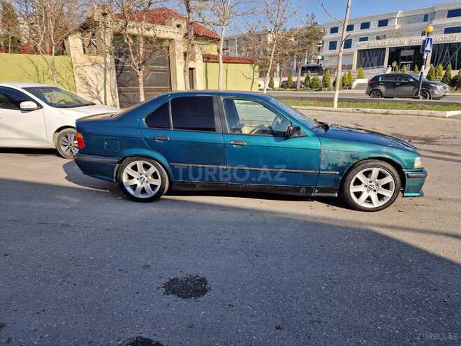BMW 320 1993, 300,000 km - 2.0 l - Bakı