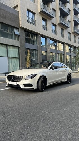 Mercedes CLS 350 2015, 70,000 km - 3.5 l - Bakı