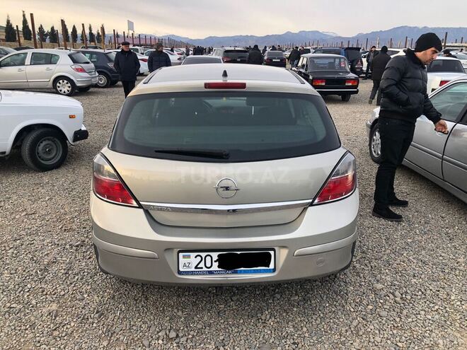 Opel Astra 2008, 178,000 km - 1.4 l - Gəncə