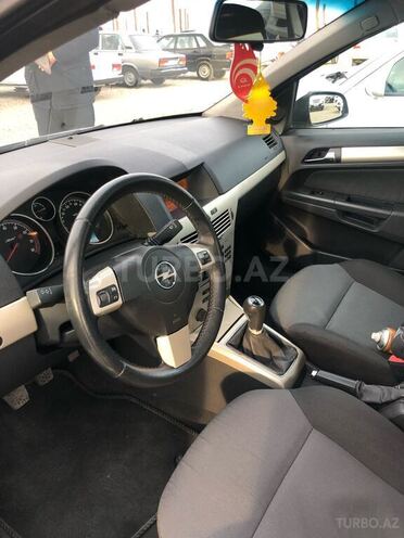 Opel Astra 2008, 178,000 km - 1.4 l - Gəncə