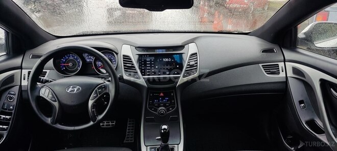 Hyundai Elantra 2014, 135,000 km - 1.8 l - Bakı