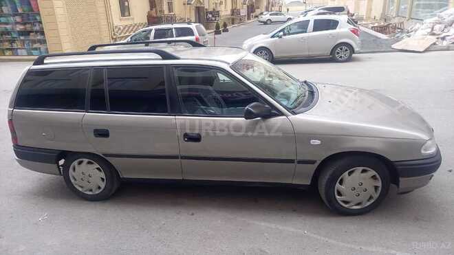 Opel Astra 1995, 354,800 km - 1.4 l - Bakı
