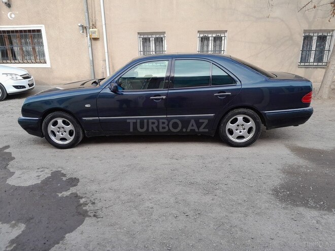 Mercedes E 230 1996, 327,000 km - 2.3 l - Gəncə