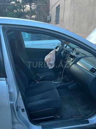 Nissan Tiida 2010, 258,000 km - 1.6 l - Bakı