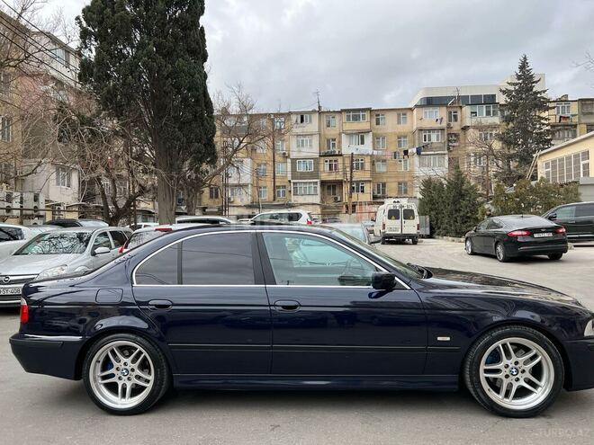BMW 530 2001, 395,000 km - 3.0 l - Bakı