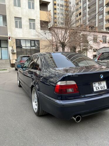 BMW 530 2001, 395,000 km - 3.0 l - Bakı