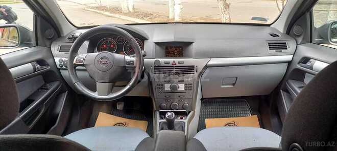 Opel Astra 2006, 190,000 km - 1.3 l - Bakı