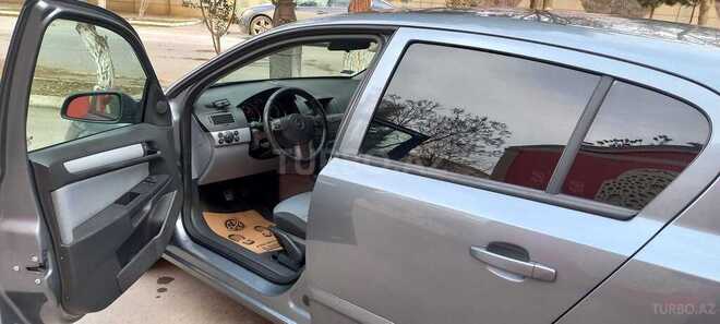 Opel Astra 2006, 190,000 km - 1.3 l - Bakı