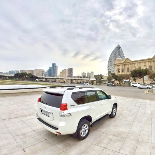 Toyota Prado 2012, 180,000 km - 2.7 l - Bakı