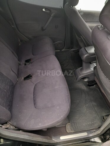 Mercedes A 160 2015, 189,000 km - 1.6 l - Bakı