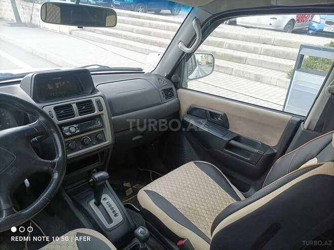 Mitsubishi Pajero io 2001, 361,000 km - 2.0 л - Bakı