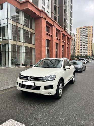 Volkswagen Touareg 2012, 95,000 km - 3.6 л - Bakı