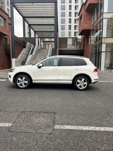 Volkswagen Touareg 2012, 95,000 km - 3.6 л - Bakı