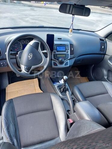 Hyundai i30 2008, 205,000 km - 1.6 l - Bakı