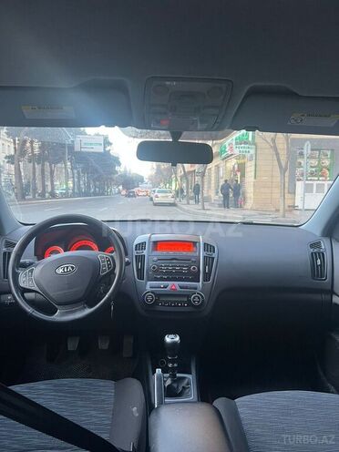 Kia Ceed 2008, 228,500 km - 1.6 l - Bakı
