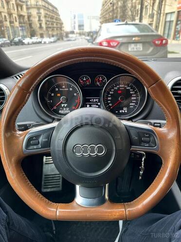 Audi TT 2009, 107,000 km - 2.0 л - Bakı