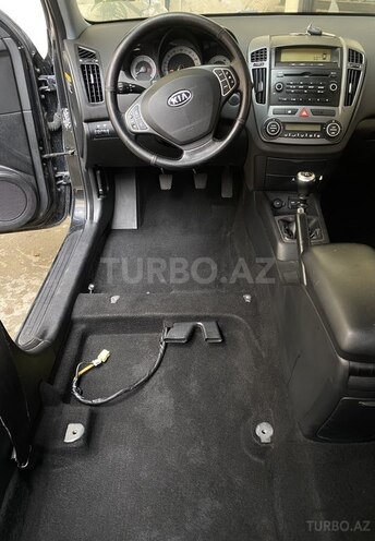 Kia Ceed 2008, 228,500 km - 1.6 l - Bakı