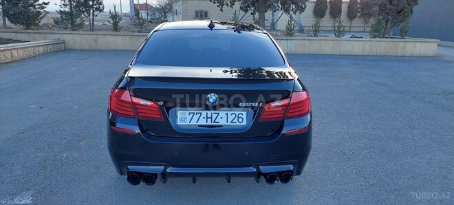 BMW 528 2015, 105,000 km - 2.0 l - Gəncə