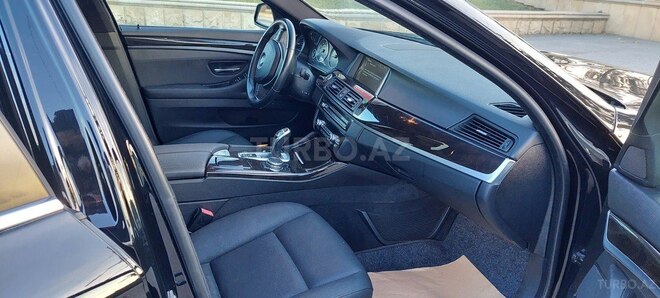BMW 528 2015, 105,000 km - 2.0 l - Gəncə