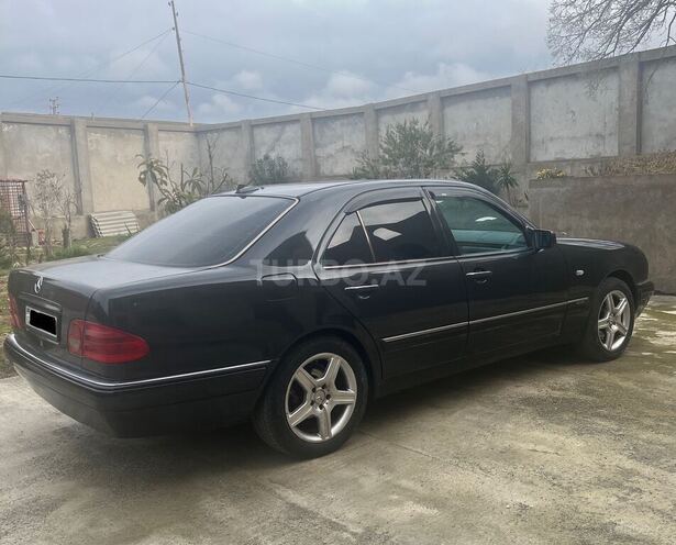 Mercedes E 230 1996, 400,000 km - 2.3 l - Bakı
