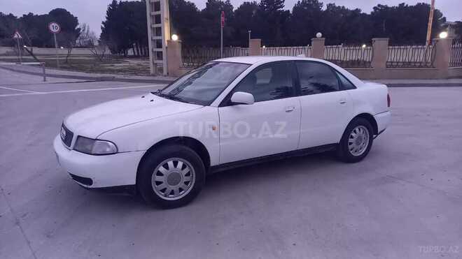 Audi A4 1998, 214,000 km - 1.8 l - Sumqayıt