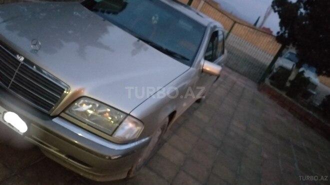 Mercedes C 240 1999, 200,000 km - 2.4 l - Hacıqabul