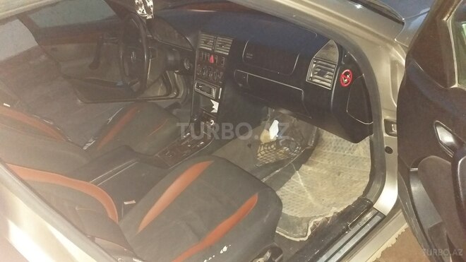 Mercedes C 240 1999, 200,000 km - 2.4 l - Hacıqabul