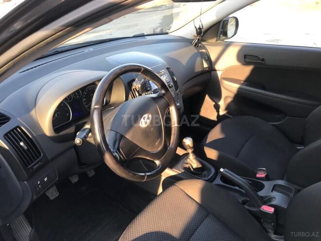 Hyundai i30 2009, 196,000 km - 1.4 l - Gəncə