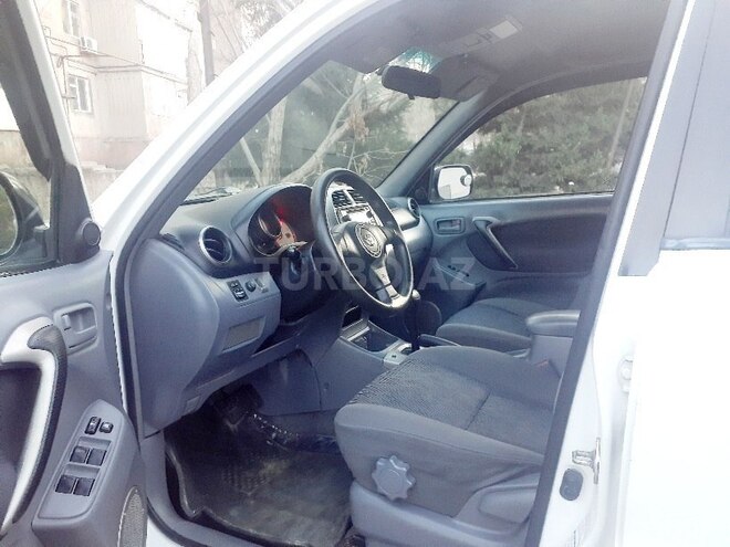 Toyota RAV4 2002, 178,000 km - 2.0 l - Sumqayıt