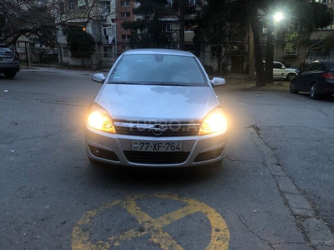 Opel Astra 2004, 204,115 km - 1.4 l - Bakı