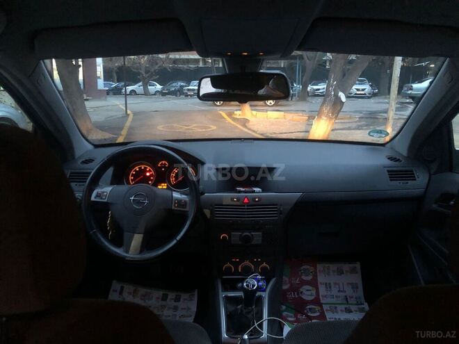 Opel Astra 2004, 204,115 km - 1.4 l - Bakı