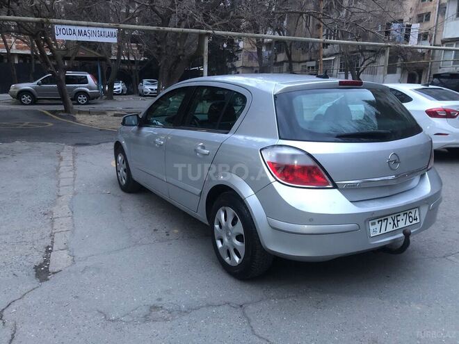 Opel Astra 2004, 204,115 km - 1.4 l - Bakı