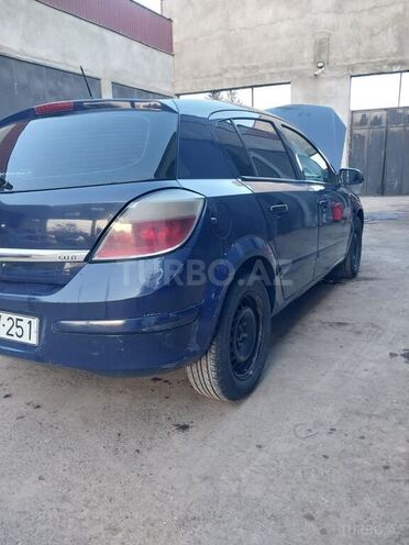 Opel Astra 2006, 337,087 km - 1.3 l - Cəlilabad