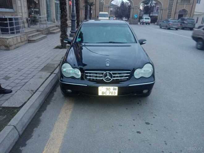 Mercedes C 240 2002, 290,859 km - 2.6 l - Quba