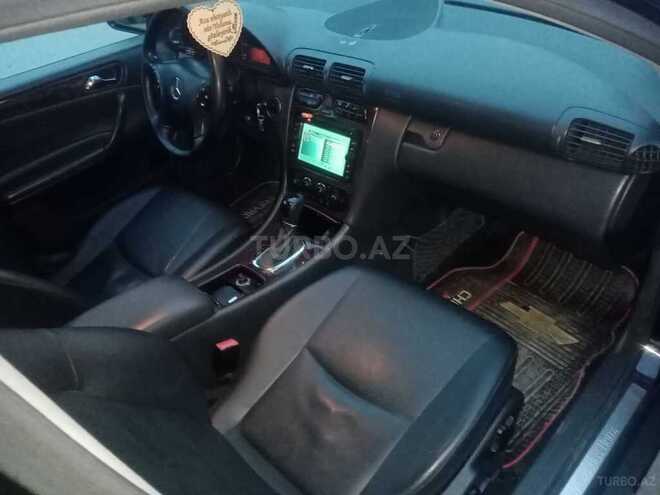 Mercedes C 240 2002, 290,859 km - 2.6 l - Quba