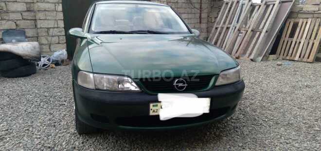 Opel Vectra 1995, 250,000 km - 1.6 л - Bakı