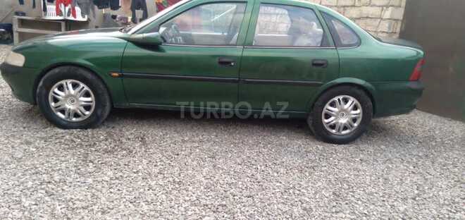 Opel Vectra 1995, 250,000 km - 1.6 л - Bakı