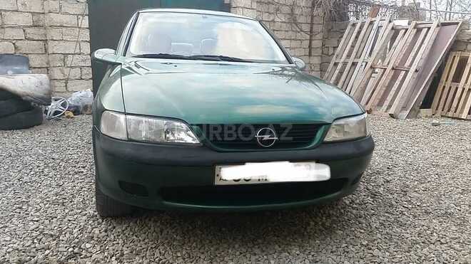 Opel Vectra 1995, 250,000 km - 1.6 л - Bakı