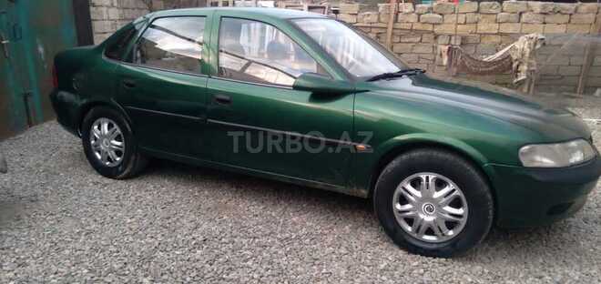 Opel Vectra 1995, 250,000 km - 1.6 л - Bakı